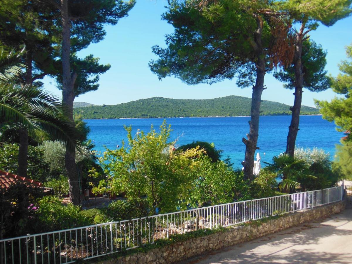 Holiday Home Oleander Žaborić Exteriér fotografie