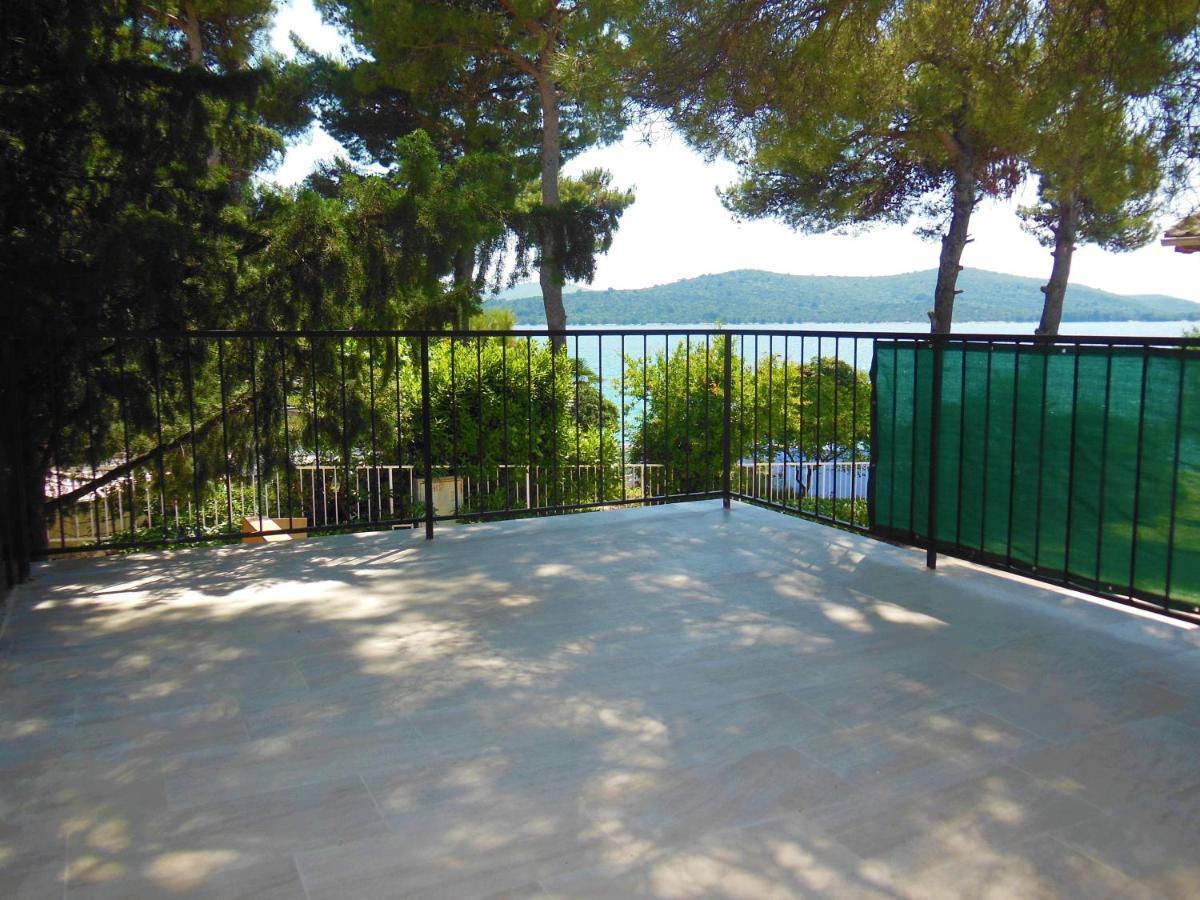 Holiday Home Oleander Žaborić Exteriér fotografie